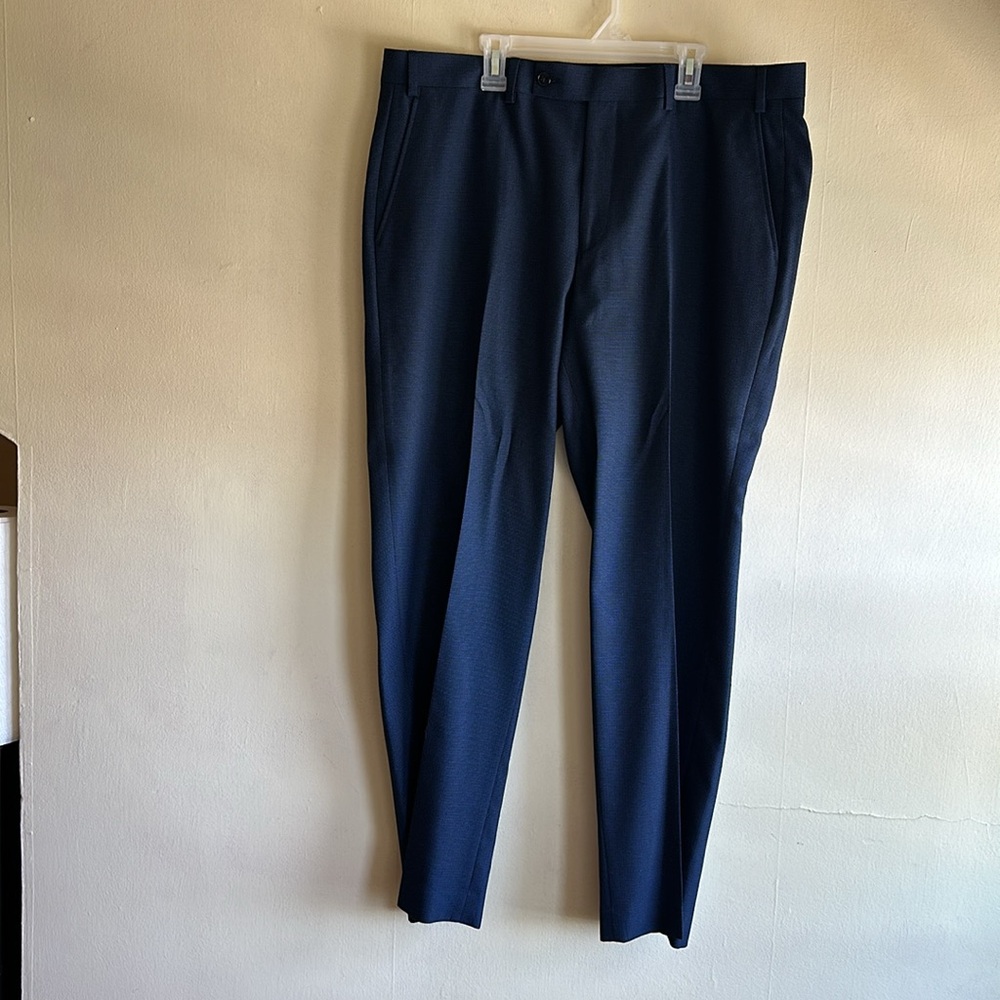 Two Piece Suit Set - Picture 7 of 8